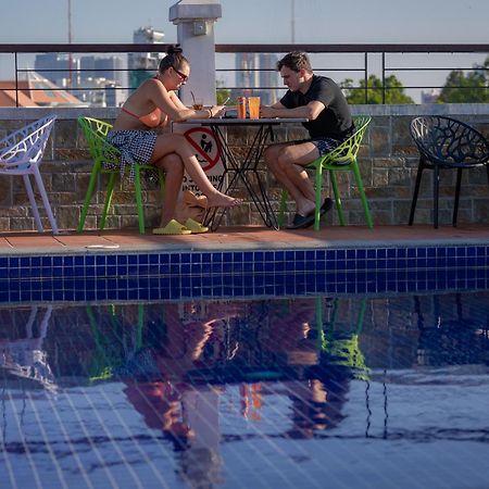 Pooltop Пном Пен Екстериор снимка